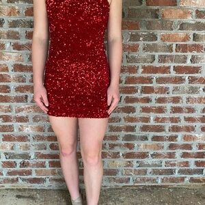 Velvi Red Sequin Mini Dress Size Medium.  CSW134P3.